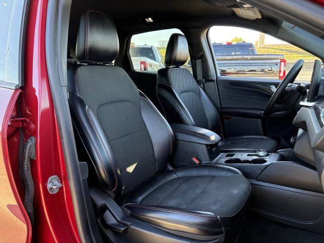 Certified 2024 Ford Escape ST-Line w/ Tech Pack #1 image 28