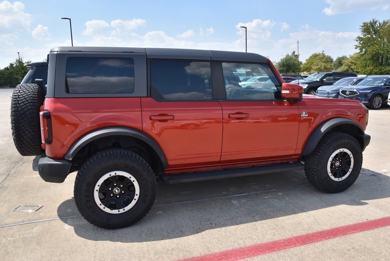 Certified 2023 Ford Bronco Outer Banks w/ Sasquatch Package AWD/4WD image 5