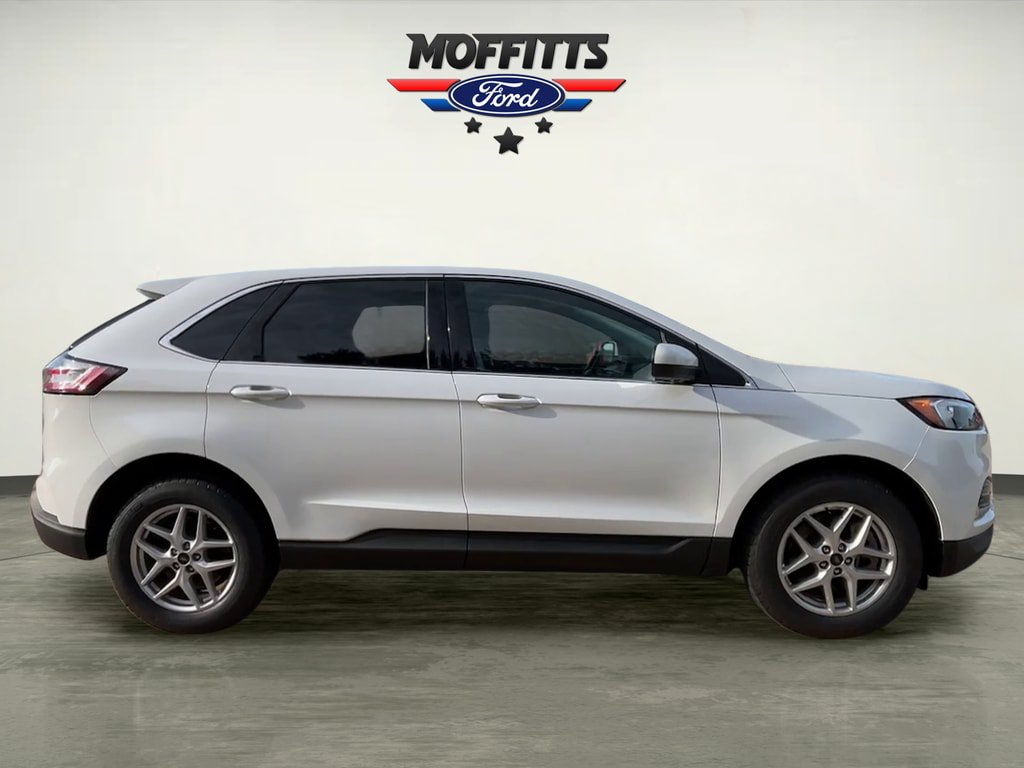 Certified 2023 Ford Edge SEL w/ Convenience Package AWD/4WD image 6