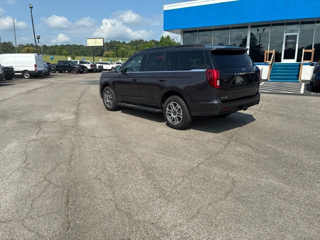 Certified 2025 Ford Expedition Active AWD/4WD image 34