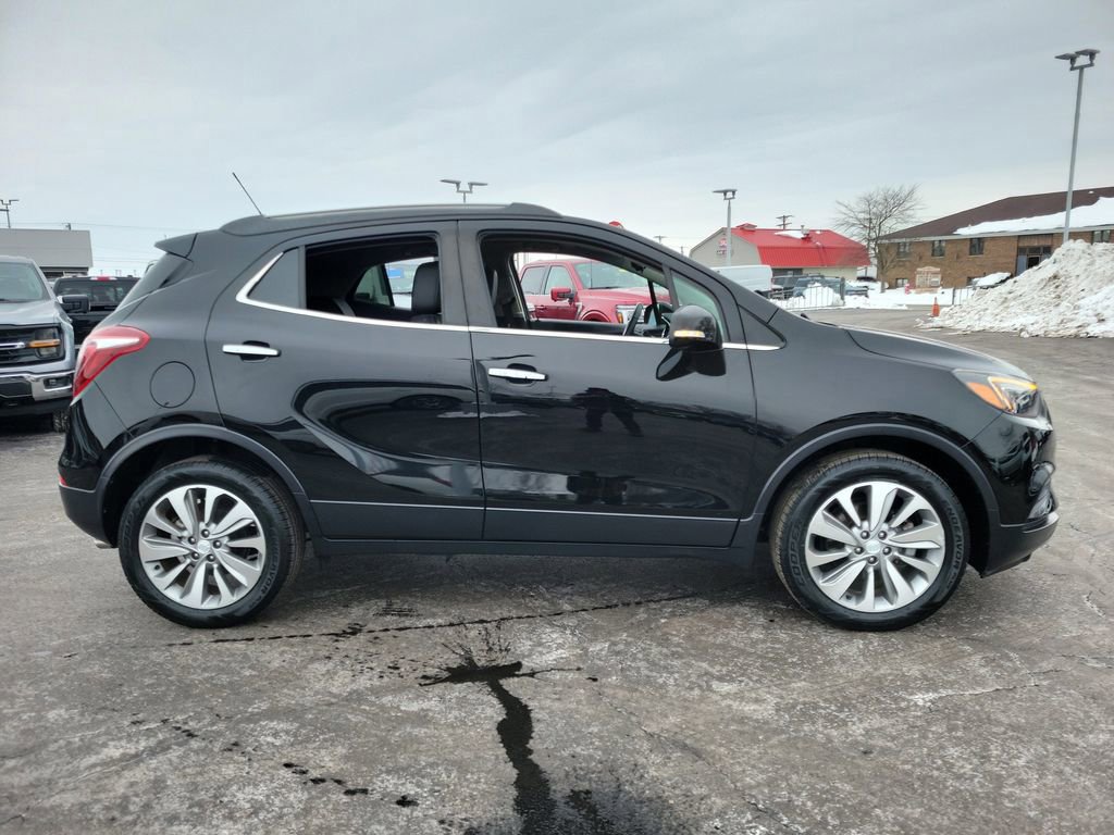 Used 2018 Buick Encore Preferred image 6