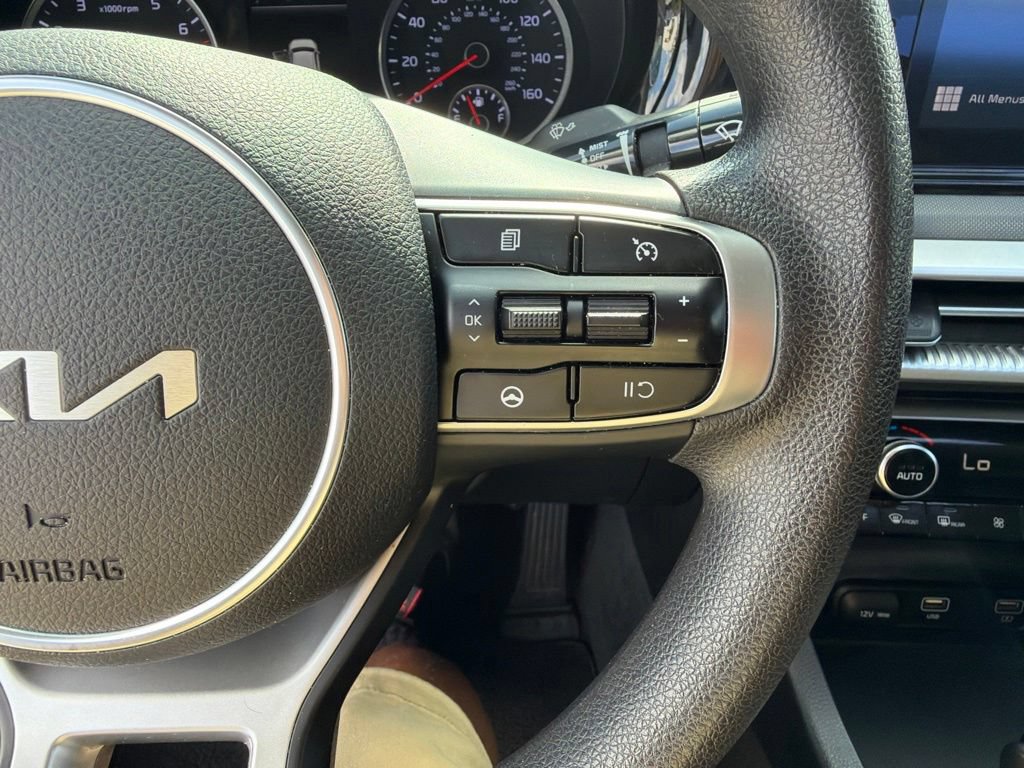 Used 2022 Kia K5 LXS FWD image 23