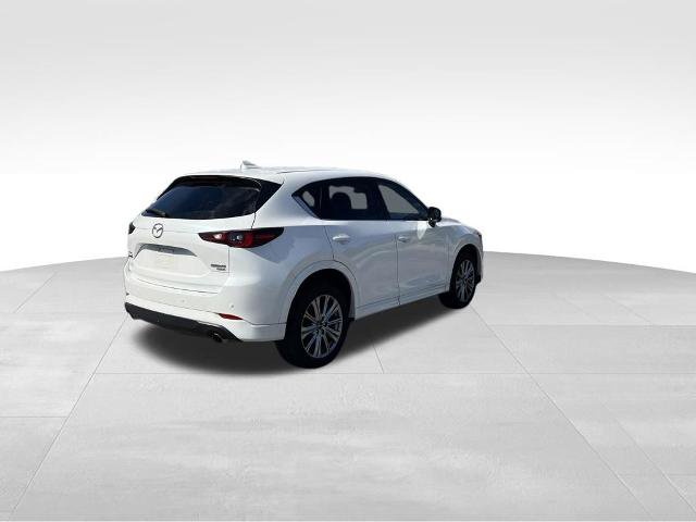 Used 2022 MAZDA CX-5 Signature AWD/4WD image 12