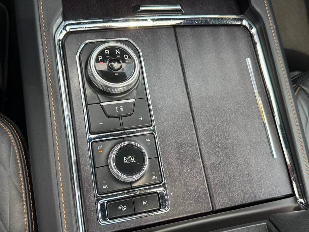 Certified 2023 Ford Expedition Max Platinum AWD/4WD image 30