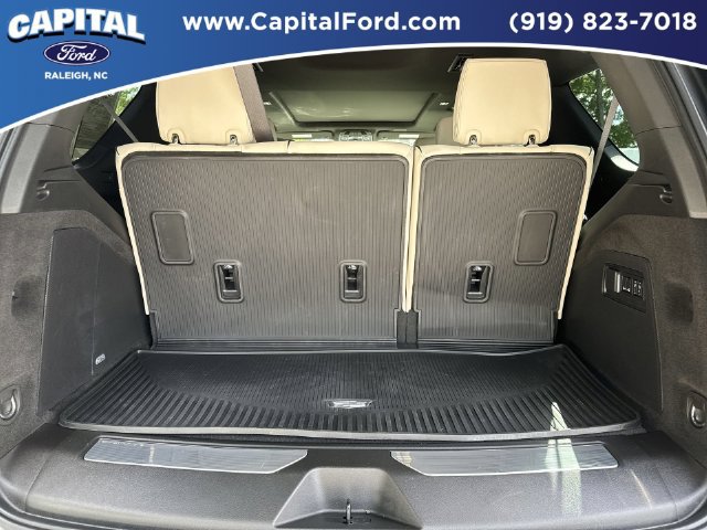 Used 2026 Cadillac Escalade Sport w/ LPO, ONYX Package RWD image 16