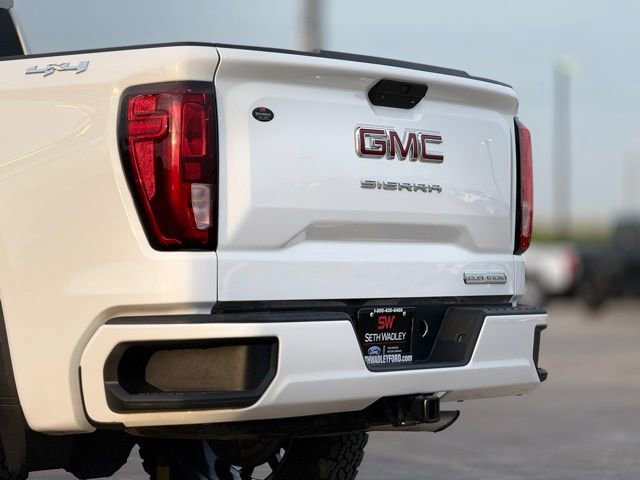 Used 2020 GMC Sierra 1500 Elevation w/ Elevation Value Package AWD/4WD image 14