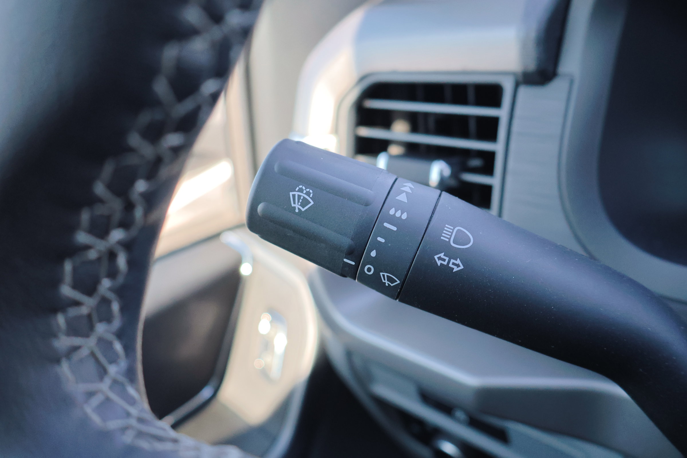 Certified 2025 Ford F150 XLT w/ Equipment Group 301A Standard image 21