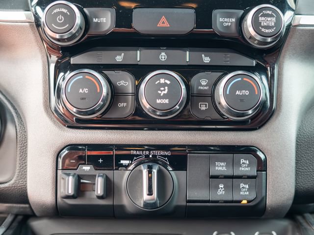 Used 2021 RAM 1500 Big Horn image 25