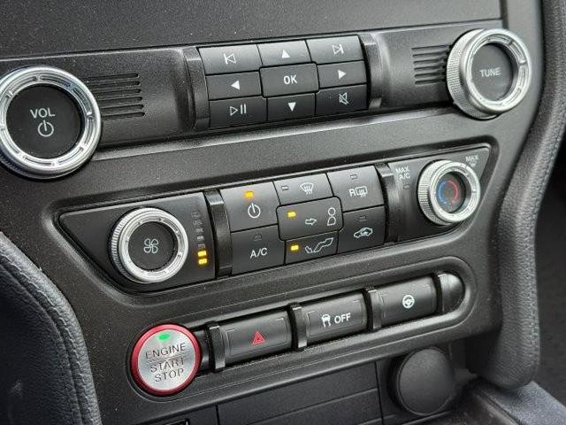 Certified 2021 Ford Mustang Coupe RWD image 25