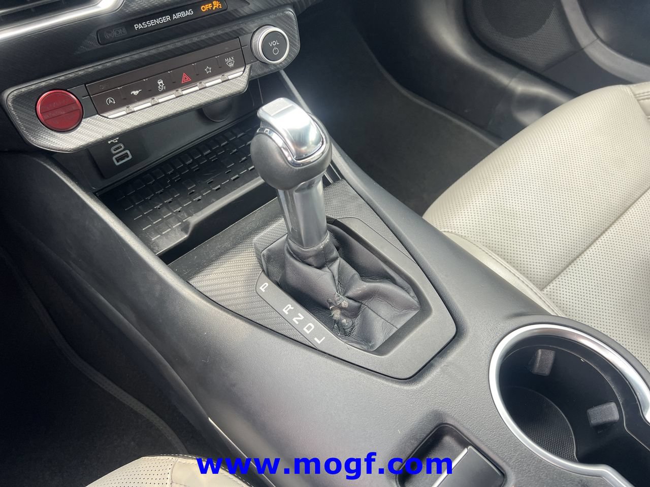 Certified 2024 Ford Mustang Premium RWD image 11