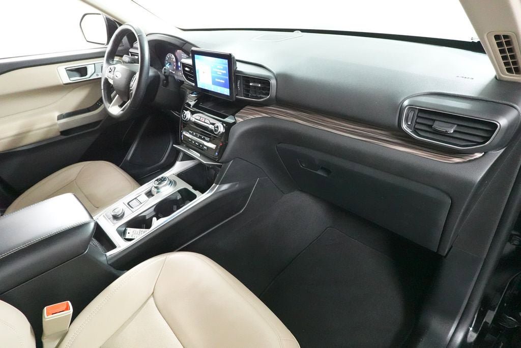 Certified 2023 Ford Explorer Limited AWD/4WD image 34