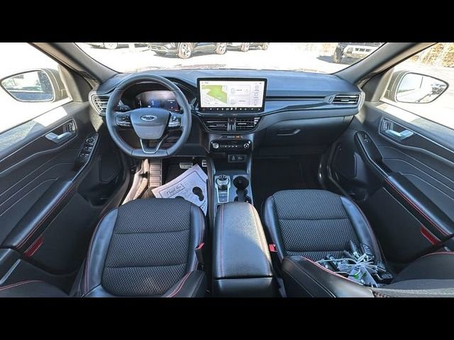 Certified 2024 Ford Escape ST-Line w/ Tech Pack #1 AWD/4WD image 12