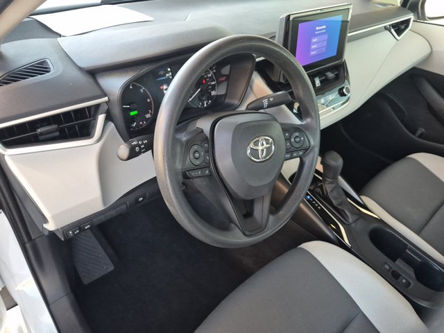 Used 2023 Toyota Corolla LE FWD image 17