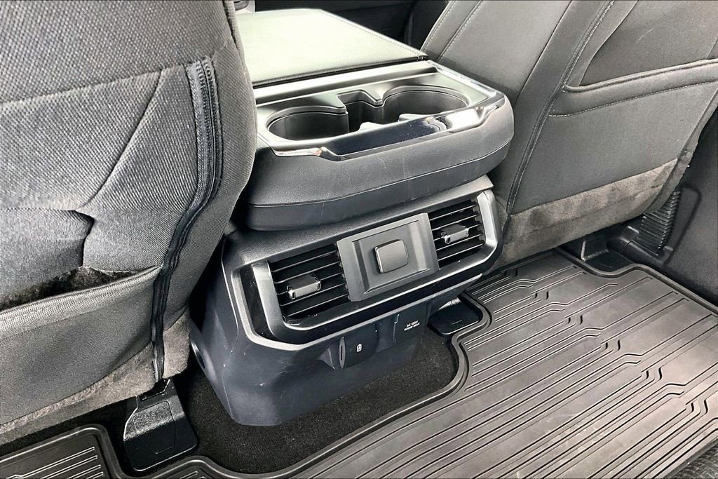 Certified 2022 Ford F150 XLT w/ Equipment Group 302A High image 33