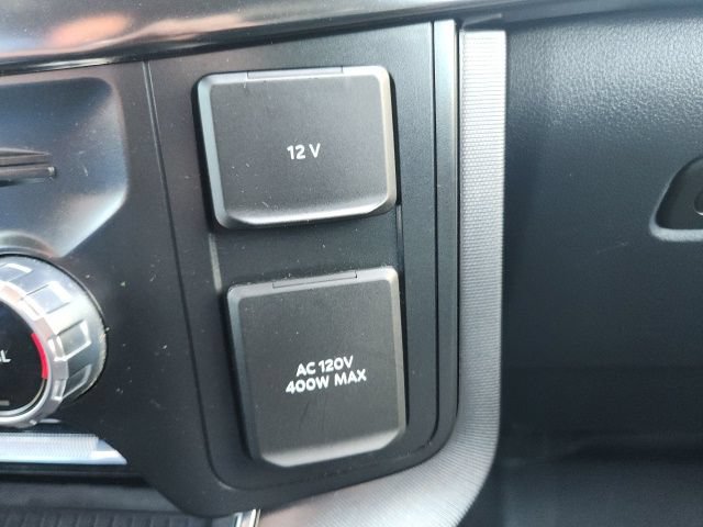 Certified 2022 Ford F150 Platinum w/ Equipment Group 701A High AWD/4WD image 35