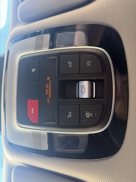 Used 2023 Hyundai Santa Fe SEL w/ Premium Package AWD/4WD image 38