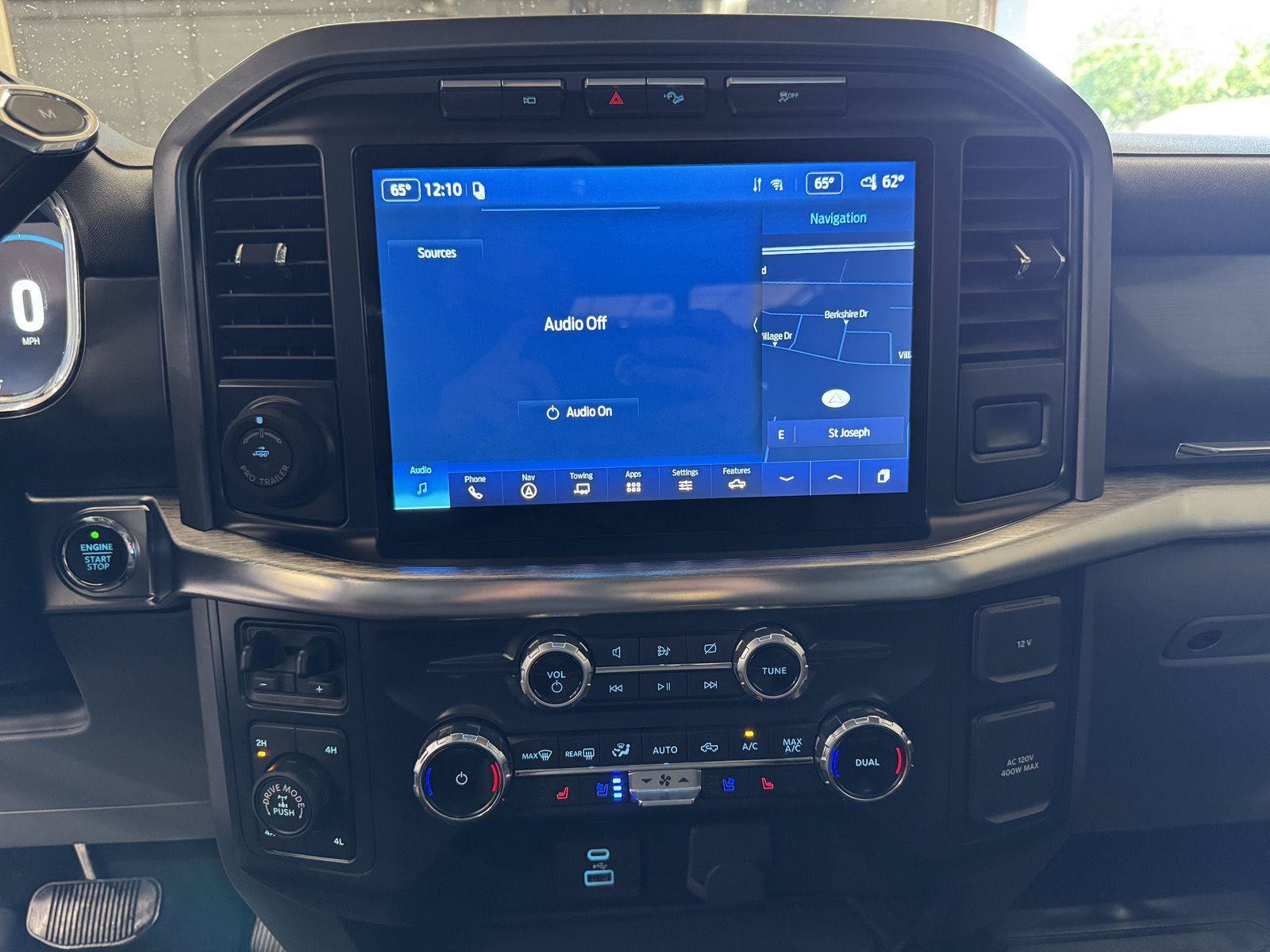 Certified 2022 Ford F150 Lariat w/ Equipment Group 501A Mid AWD/4WD image 33
