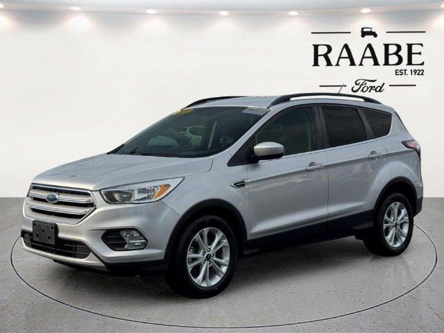Certified 2018 Ford Escape SE FWD image 3