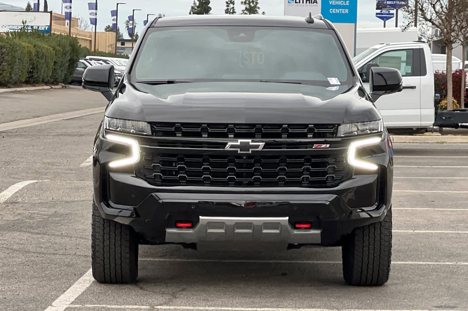 Used 2024 Chevrolet Tahoe Z71 w/ Luxury Package image 8