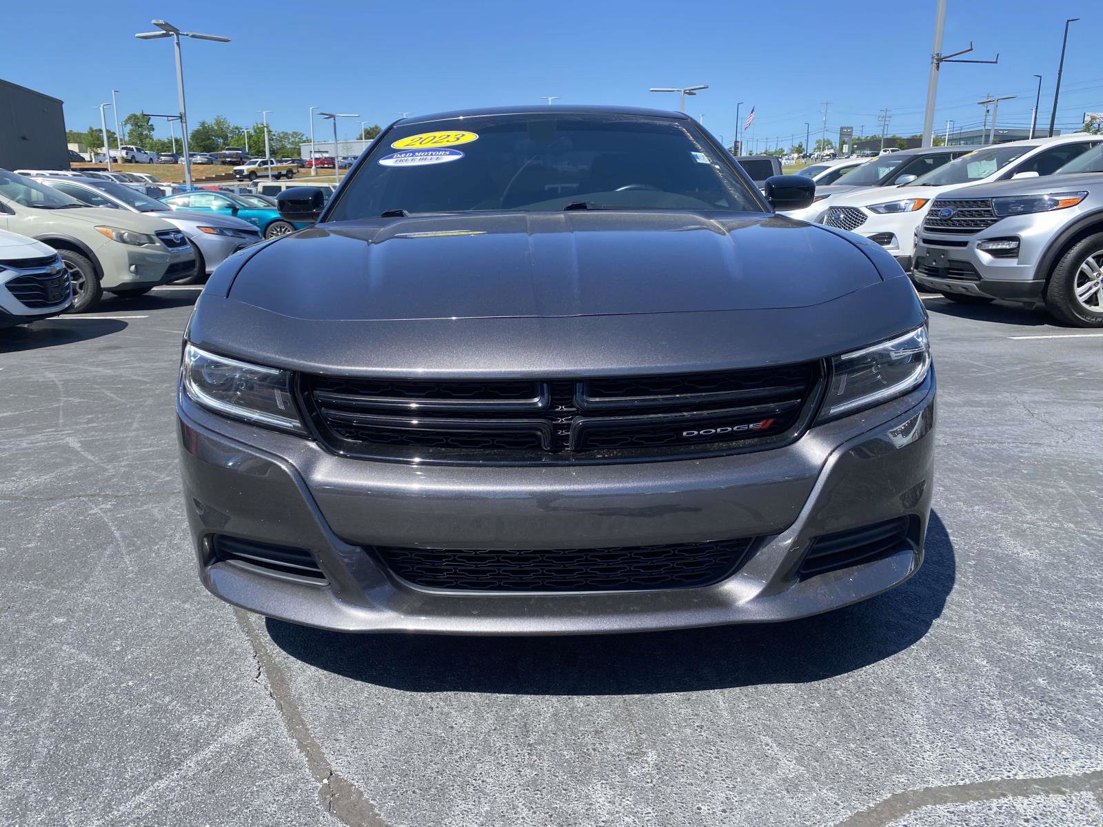 Used 2023 Dodge Charger SXT w/ Cold Weather Package RWD image 2