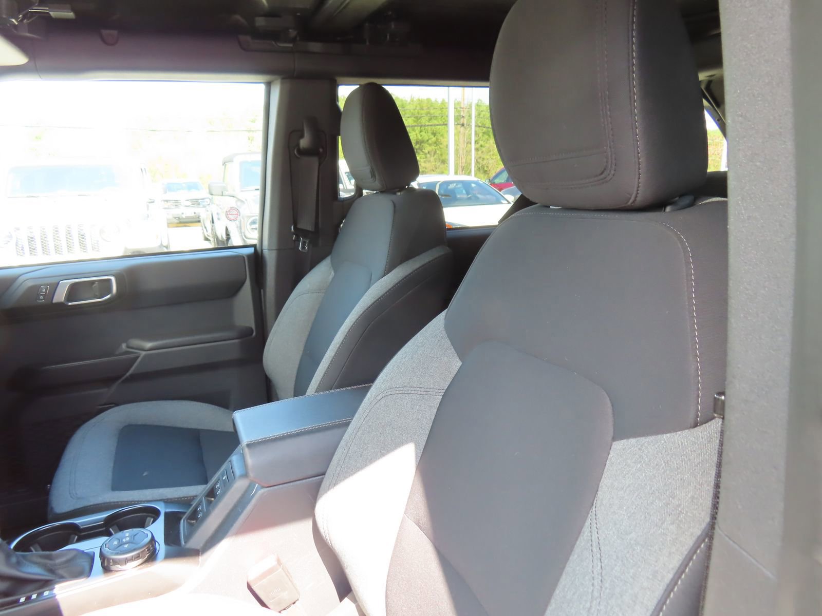 Certified 2025 Ford Bronco Big Bend AWD/4WD image 27