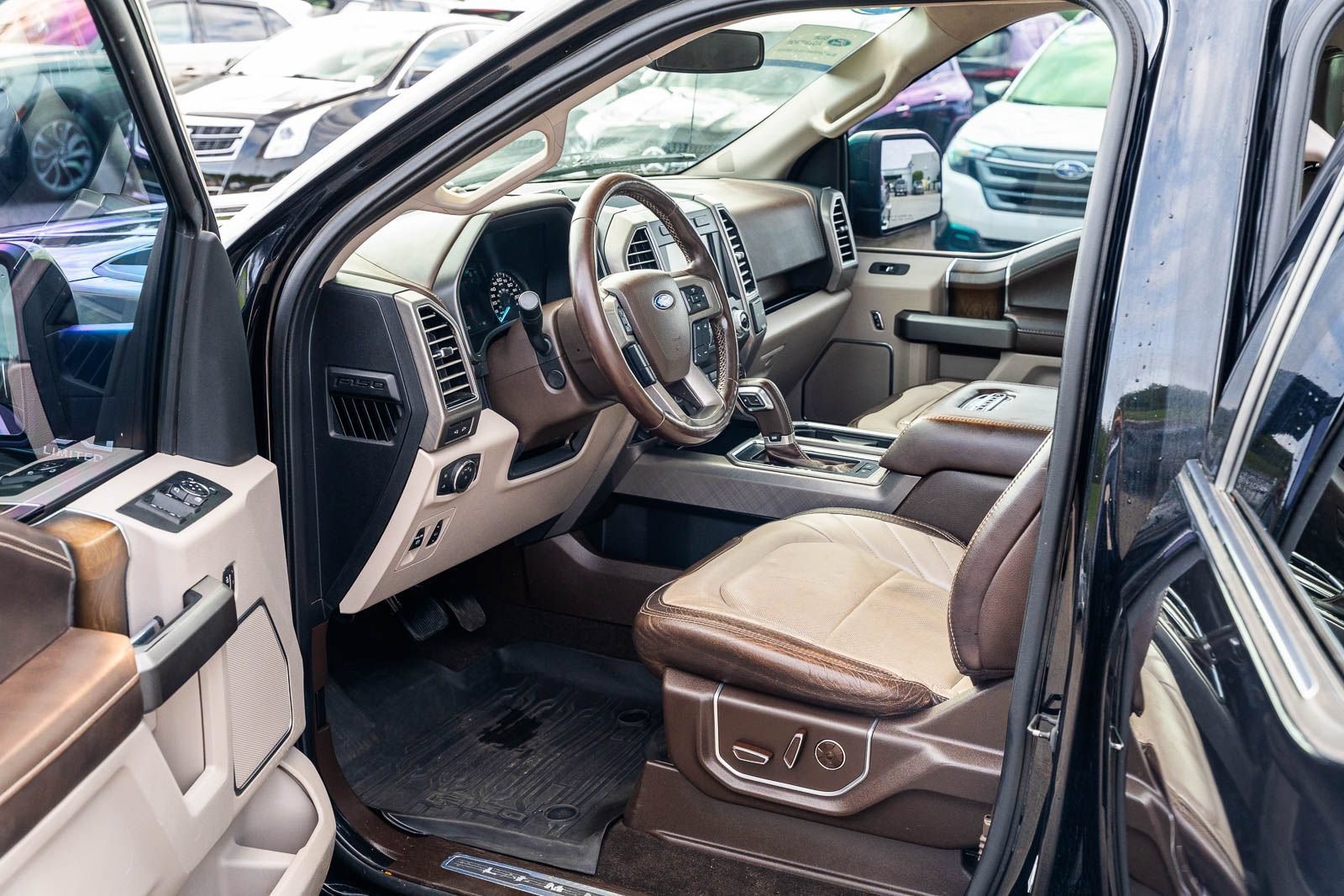 Certified 2019 Ford F150 Limited w/ Trailer Tow Package AWD/4WD image 23
