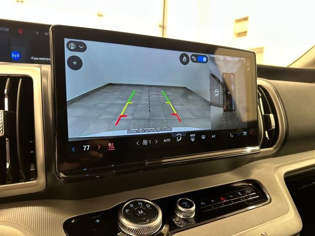 Certified 2025 Ford Expedition Active image 40