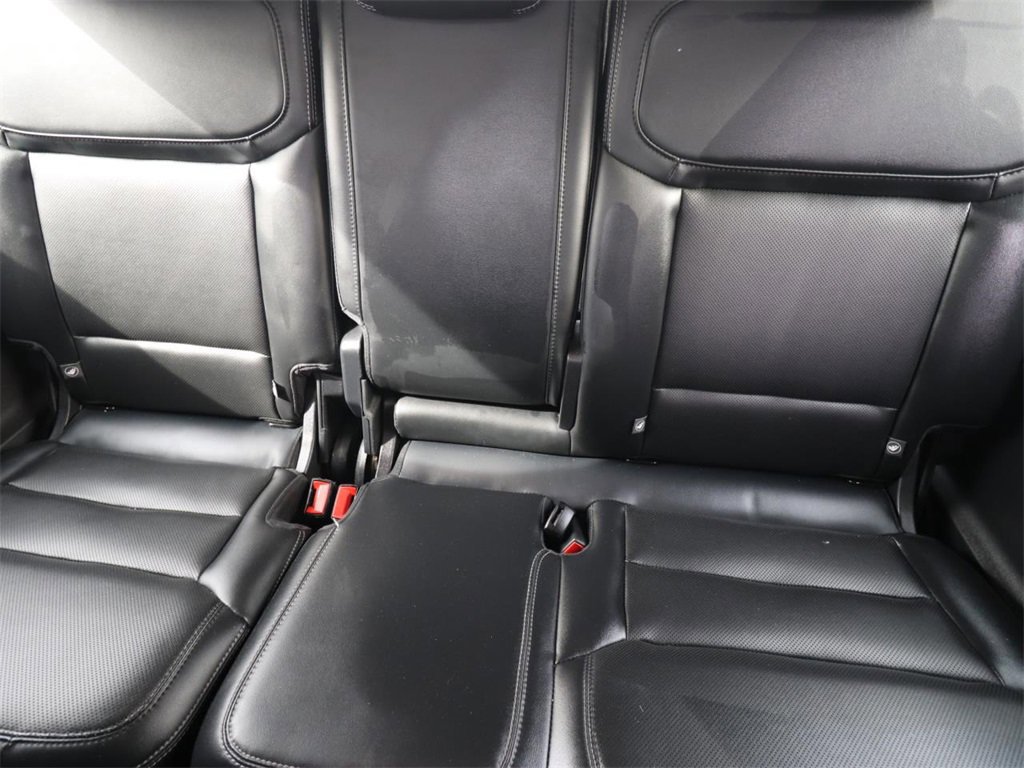 Certified 2025 Ford Expedition Max Platinum image 15