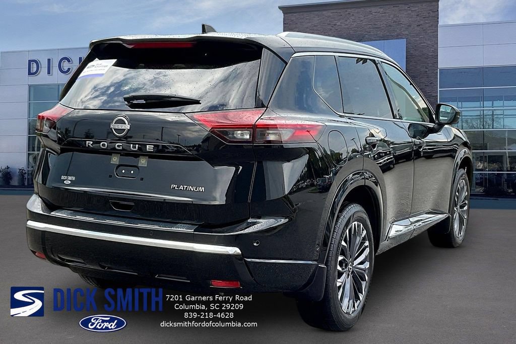 Used 2024 Nissan Rogue Platinum FWD image 6
