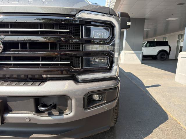 Certified 2026 Ford F350 Platinum AWD/4WD image 4