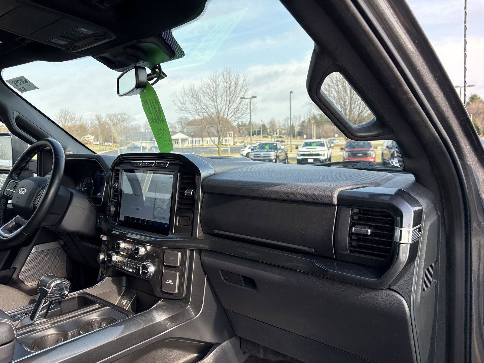 Certified 2022 Ford F150 XLT w/ Equipment Group 302A High image 21