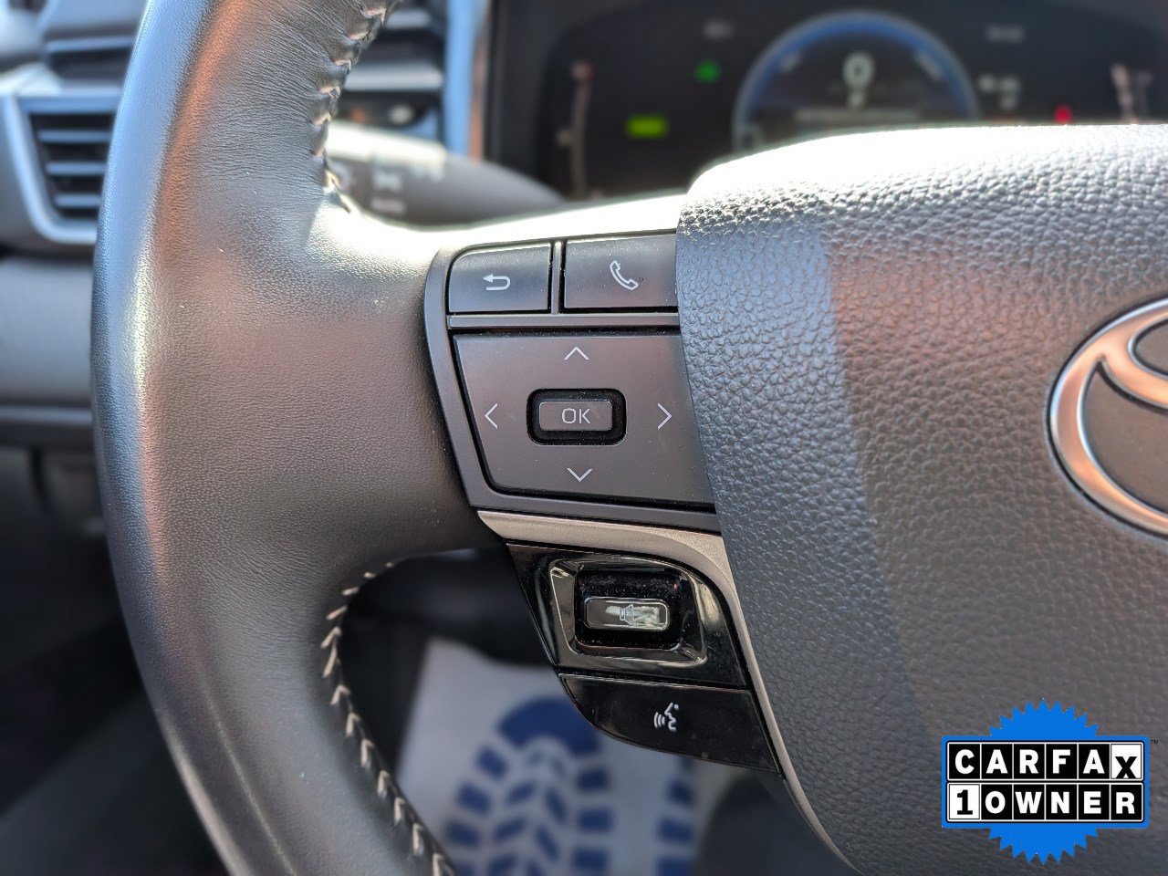 Used 2025 Toyota Camry SE FWD image 26