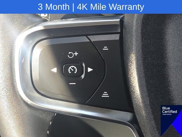 Used 2023 Volvo XC40 B5 Plus AWD/4WD image 39