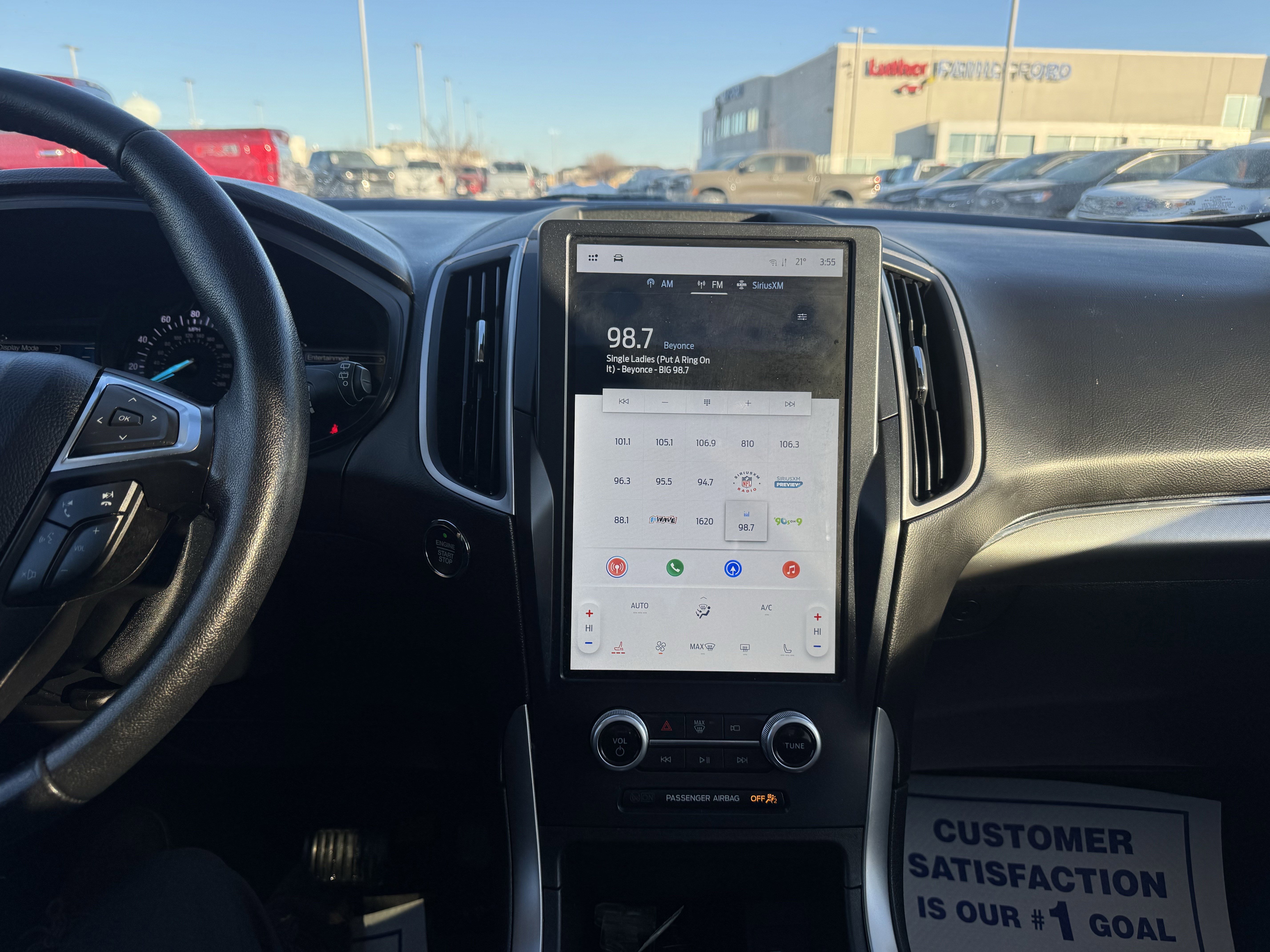 Certified 2022 Ford Edge SEL w/ Convenience Package image 10