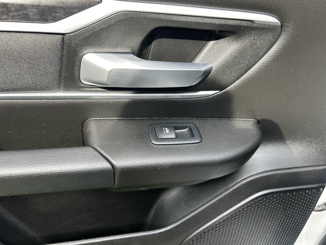Used 2024 RAM 1500 Big Horn AWD/4WD image 17