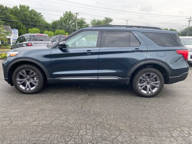 Certified 2023 Ford Explorer XLT w/ Equipment Group 202A AWD/4WD image 4
