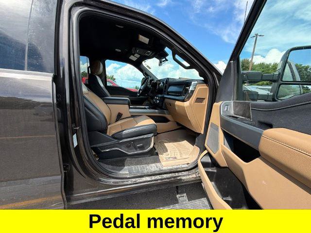Certified 2024 Ford F350 Lariat w/ Lariat Ultimate Package AWD/4WD image 13