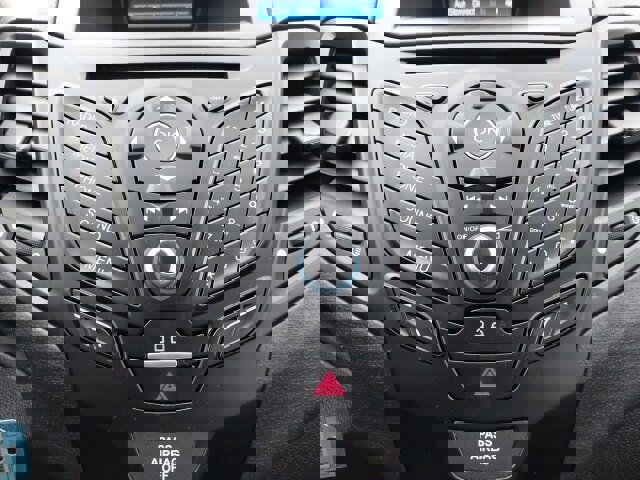 Certified 2018 Ford Fiesta SE image 20