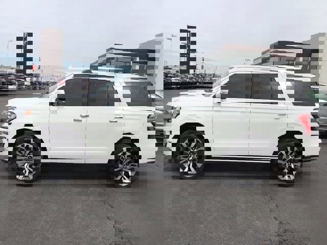 Certified 2021 Ford Expedition Limited image 2