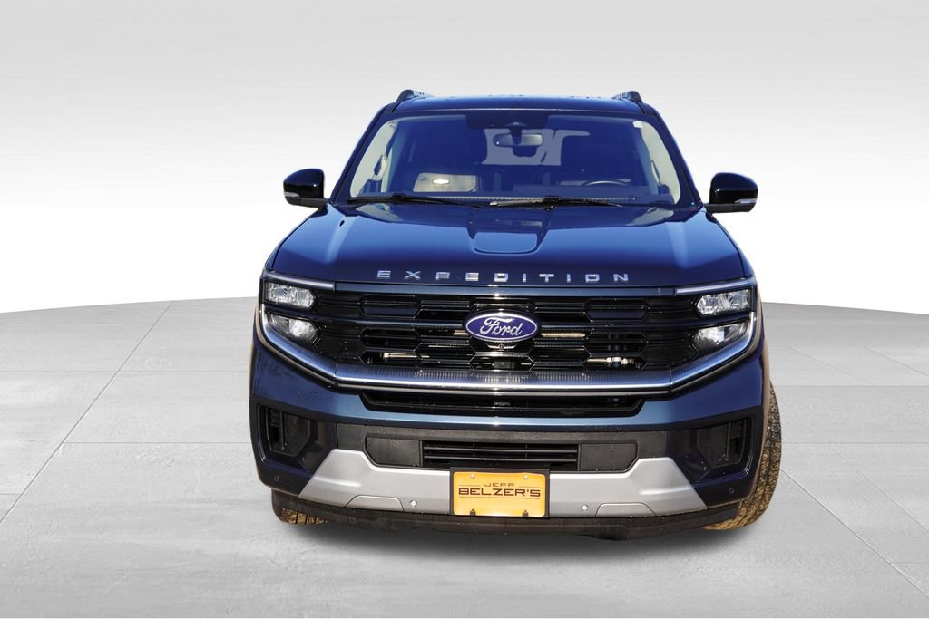 Certified 2025 Ford Expedition Platinum AWD/4WD image 12