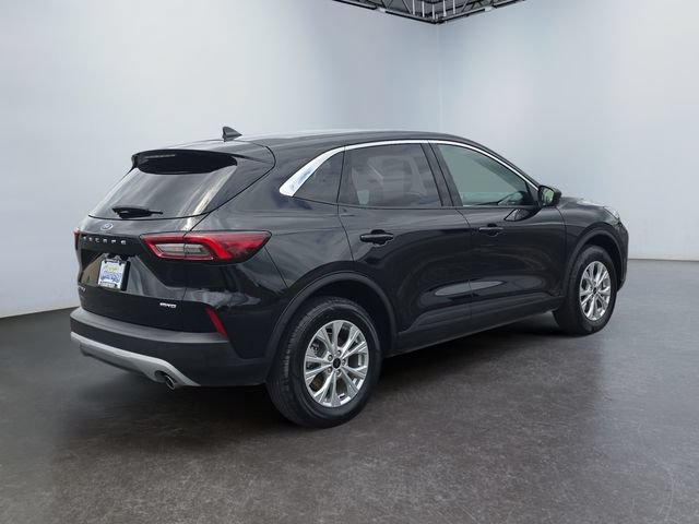Certified 2024 Ford Escape Active AWD/4WD image 5