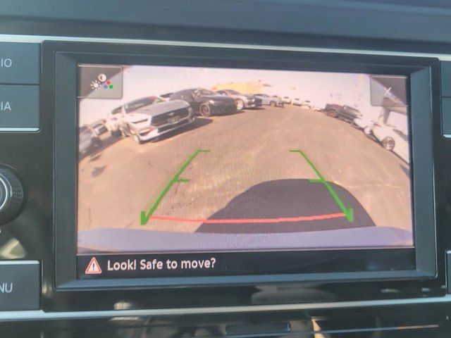 Used 2024 Volkswagen Jetta SE image 20