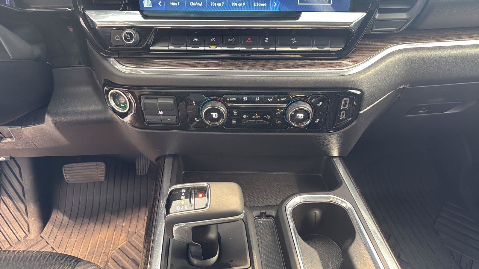 Used 2025 Chevrolet Silverado 1500 RST w/ Convenience Package II AWD/4WD image 26