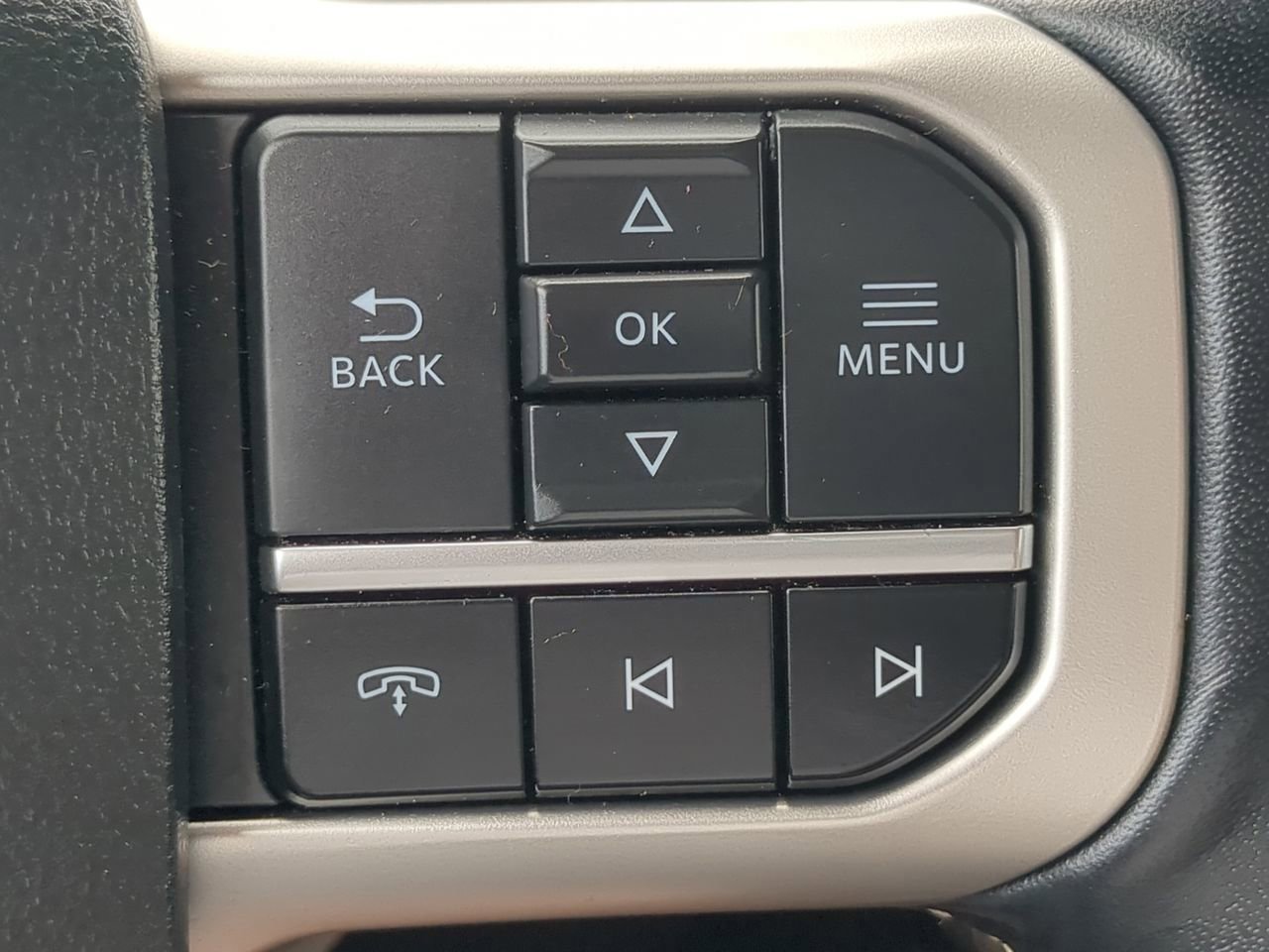 Certified 2024 Ford Expedition Limited image 27