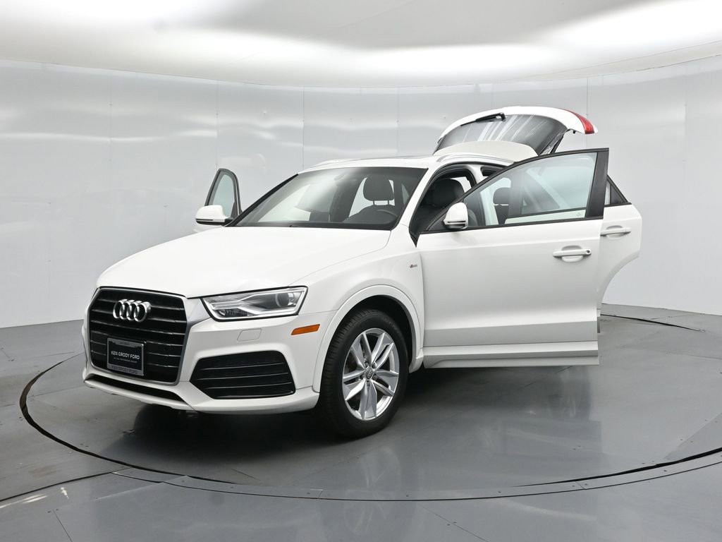 Used 2018 Audi Q3 2.0T Premium w/ Convenience Package image 31