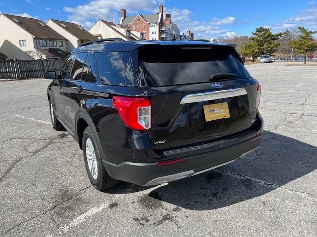 Certified 2022 Ford Explorer XLT w/ Equipment Group 202A image 5