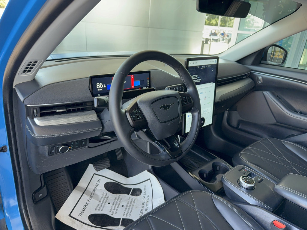 Certified 2022 Ford Mustang Mach-E Select w/ Comfort/Technology Package RWD image 11