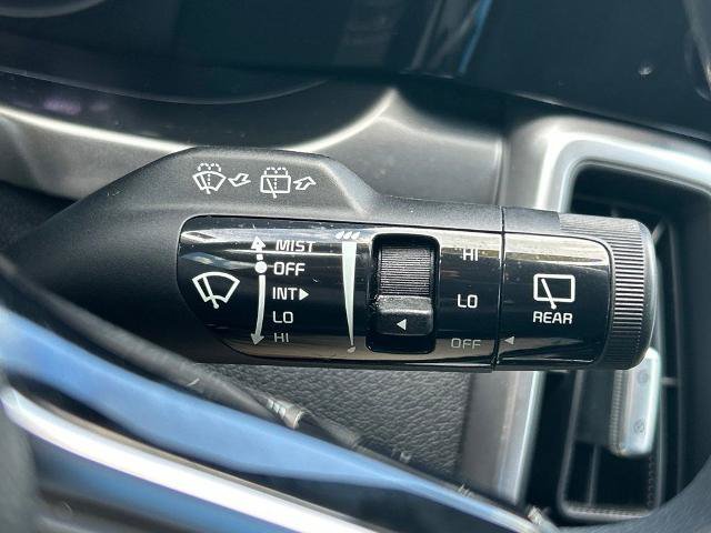 Used 2023 Kia Sorento LX FWD image 27