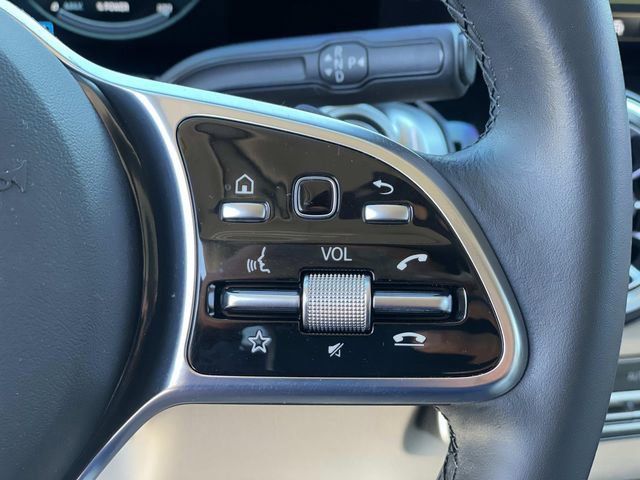 Used 2023 Mercedes-Benz EQB 300 4MATIC image 12