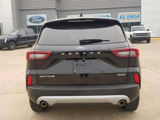 Certified 2024 Ford Escape Active AWD/4WD image 3